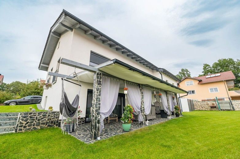 Exklusives Einfamilienhaus – WhatsApp Image 2026-06-22 at 14.00.50 (19)