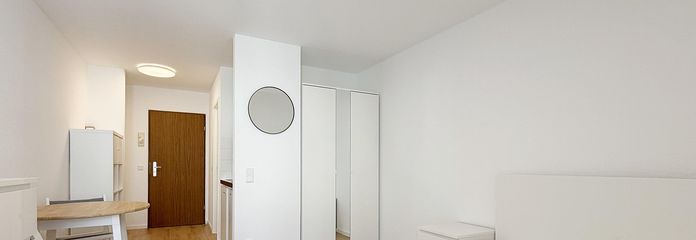 La vostra nuova casa proprio accanto al campus universitario! Arredata, elettricità inclusa, pronta da abitare subito! – Zimmer