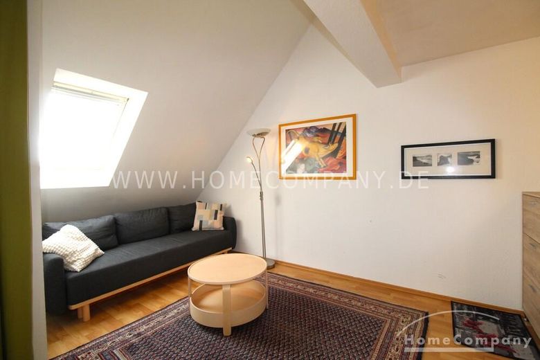 22592 HomeCompany Dresden Möbliert/Furnished Maisonette-Apartment mit Dachterrasse in Dresden-Seidnitz max. 3 Personen – 0f356608c8a34e9287463fd270a248e7d6de7f79.jpg