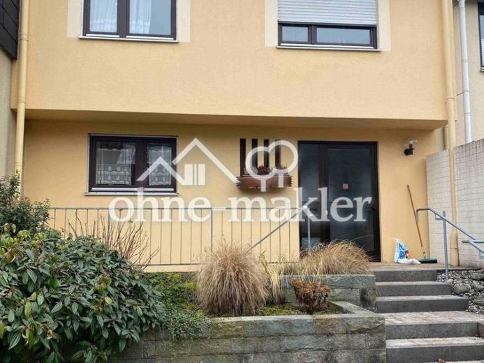Senza provvigione! Casa a schiera a Radolfzell am Bodensee con grande potenziale di ampliamento – Foto 1