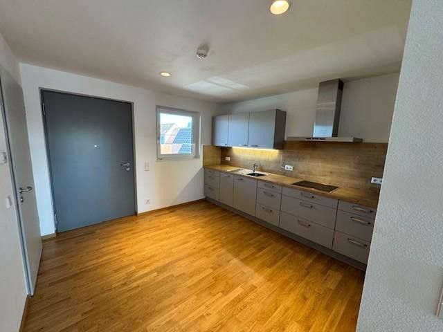 Attraktive 2-Zimmer-Wohnung – barrierefrei, mit Balkon, EBK und herrlicher Aussicht – Küche