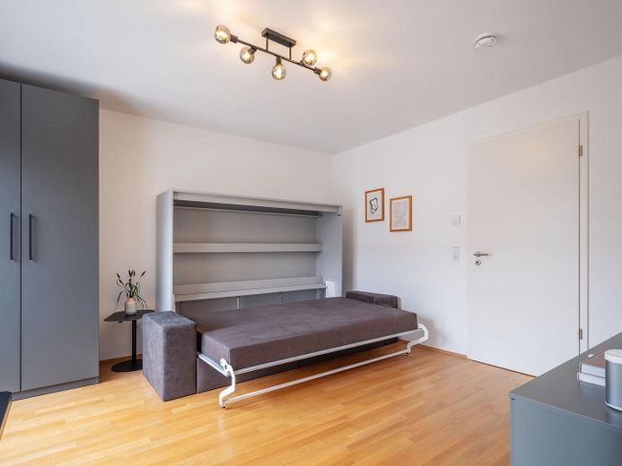 Business Apartment möbliert alle Kosten inklusive – Wandbett