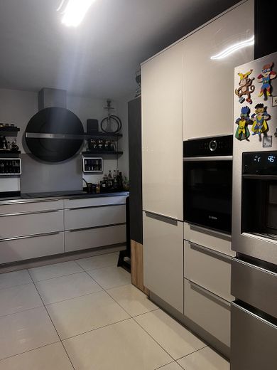 Modernized single- to two-family house – high-quality renovated, family-friendly – Foto 24