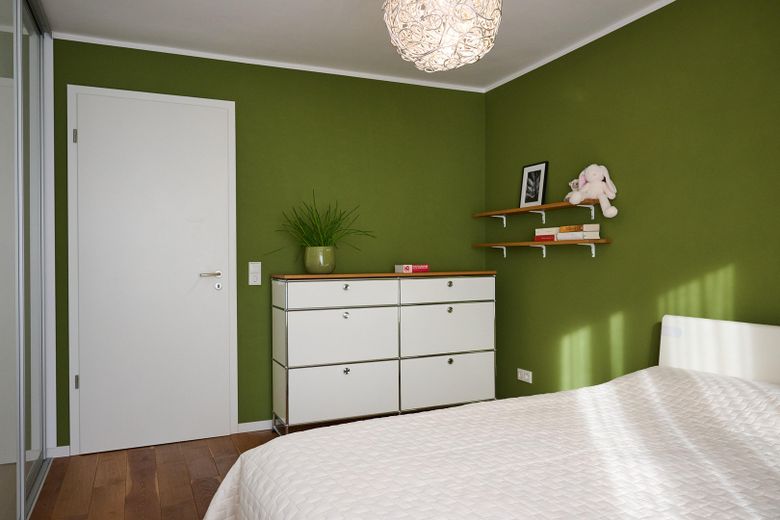 Renoviertes Schmuckstück in Golzheim (Provionsfrei), + Garage & Stellplatz möglich – Schlafzimmer