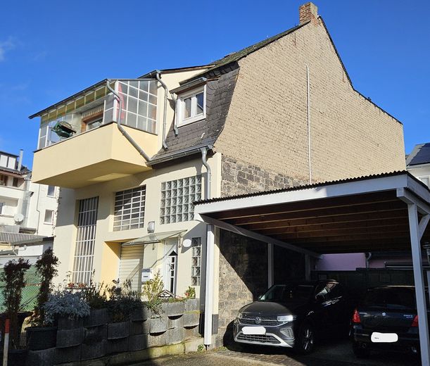 Mayen merkezinde hemen oturulabilir, alan açısından harika müstakil ev – komisyonsuz! – Foto 3