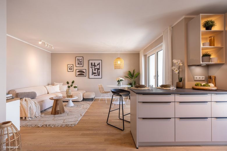 *PRONTA PER ESSERE ABITATA* SPLENDIDO APPARTAMENTO DI 3 LOCALI CON ESPOSIZIONE SUD-OVEST! – Foto 4
