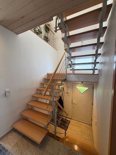 Light-filled detached house in an attractive residential area – Flur