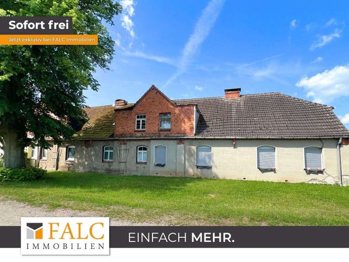 ***Historisches Reihenhaus mit zwei Wohneinheiten und großem Grundstück (Denkmalgeschutz)*** – फोटो 1