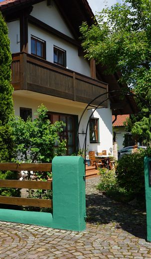 Außenansicht Eingangsbereich