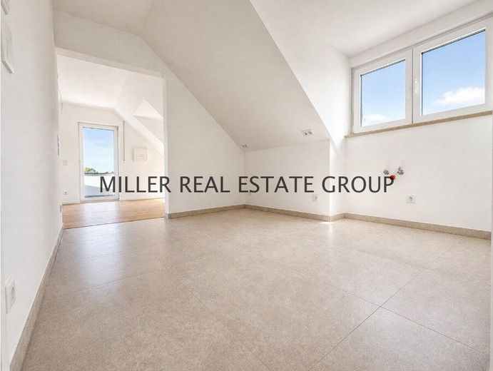 Exklusive Neubau-Dachgeschosswohnung in Ingolstadt-Unterhaunstadt - ca. 116 m², Erstbezug, KfW 55 &amp; zwei separat nutzbare Wohnbereiche! – Küchenbereich