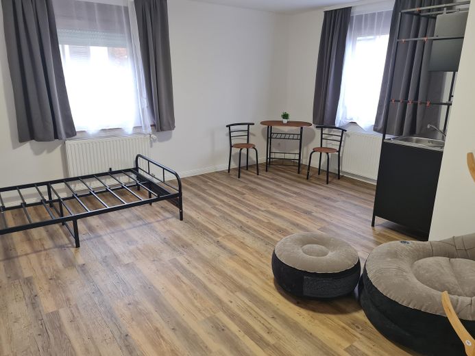 ZIMMERvermietung / MonteurZIMMER (WG) – Zimmer 3