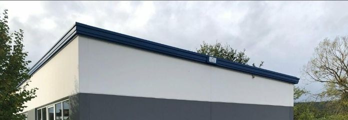 Rückansicht Gebäude