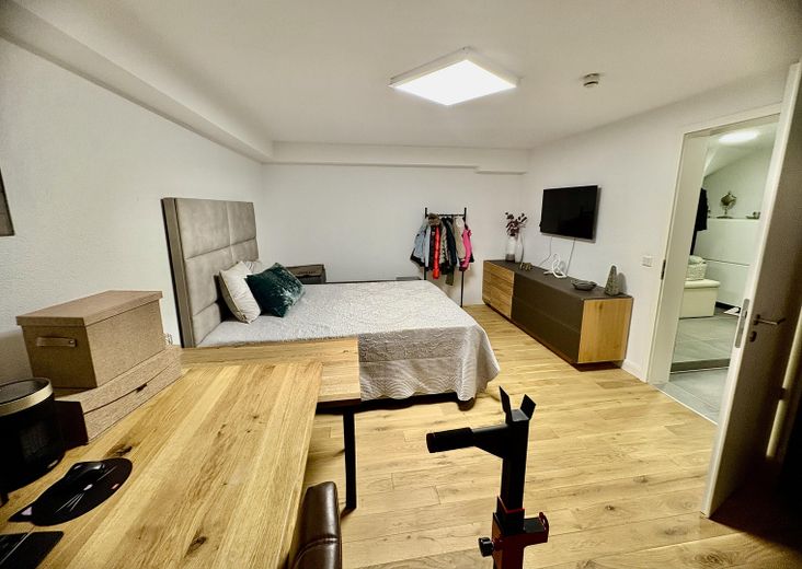 Büro UG