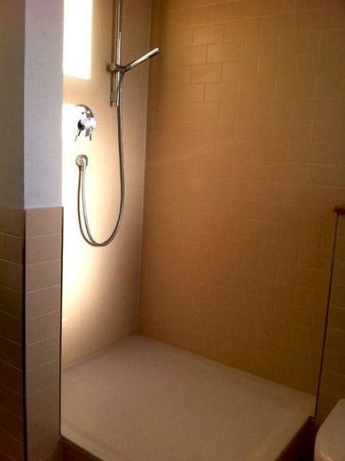 3 Zi Altbauwohnung mit Charm der Jahrundertwende - Balkon, Aufzug – Foto 9