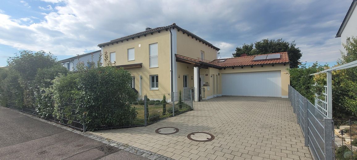 Casa da sogno in posizione eccellente a Gaimersheim – Einfahrt