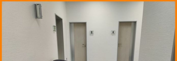 Repräsentative Gewerbeimmobilie in zentraler Lage von Steinhagen - Praxis, Büro, Handel, mit Lager!