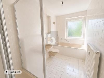 GREAT LAYOUT, VACANT – 1787128317_23e021.jpg