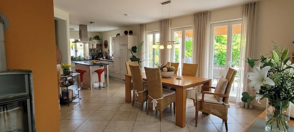 Casa da sogno in posizione eccellente a Gaimersheim – Essbereich+Küche EG