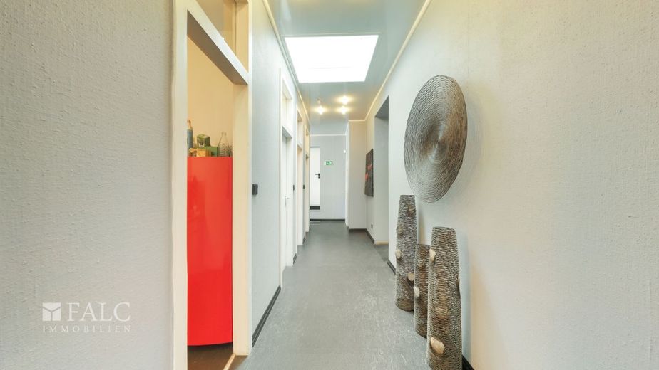 Flexible Gewerbeeinheit mit Büro &amp; Lager in Top-Lage Köln-Ehrenfeld – Flur