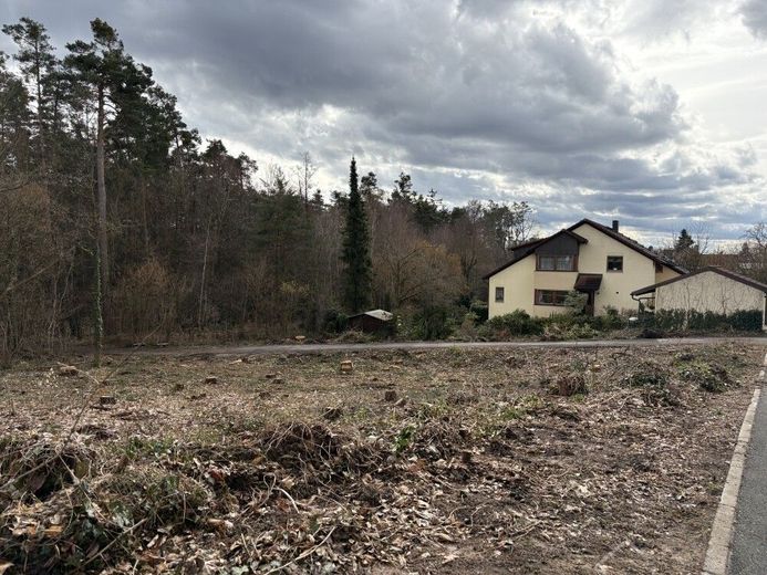 Röttenbach bei Heßdorf sehr schönes Baugrundstück mit ruhiger Waldrandlage – Baugrundstück Röttenbach 013