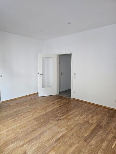 Appartement rénové au rez-de-chaussée avec véranda dans le 45891, au nord de GE Erle – Wohnzimmer