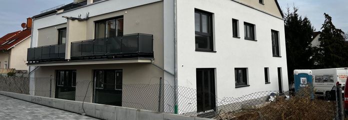 Haus in Haus: Exklusive 4 Zimmer Wohnung über 2 Etagen in Seligenstadt - Erstbezug – Hausansicht