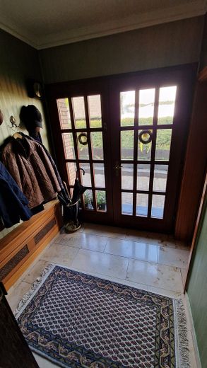 Reserviert! Exklusiver Bungalow in Königswinter: Homeoffice, traumhafte Aussicht, Sonnenuntergänge – Eingangsbereich