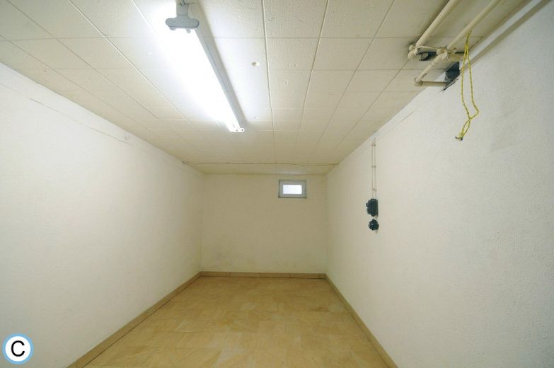 47_Keller C Südseite