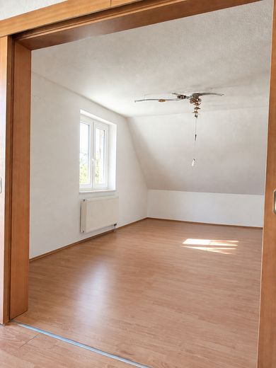 श्टाटफेल्ड ओस्ट में परिवार के लिए मेज़ोनेट: 160 m², 5,5 कमरे, बालकनी और 2 स्नानघर – फोटो 8