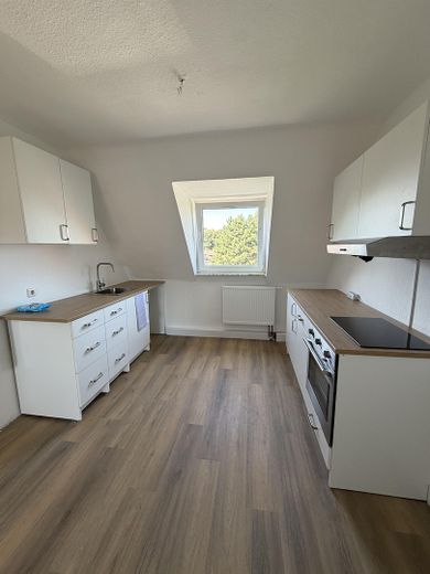Gerenoveerd dakappartement op centrale locatie in Bottrop-Boy – Küche