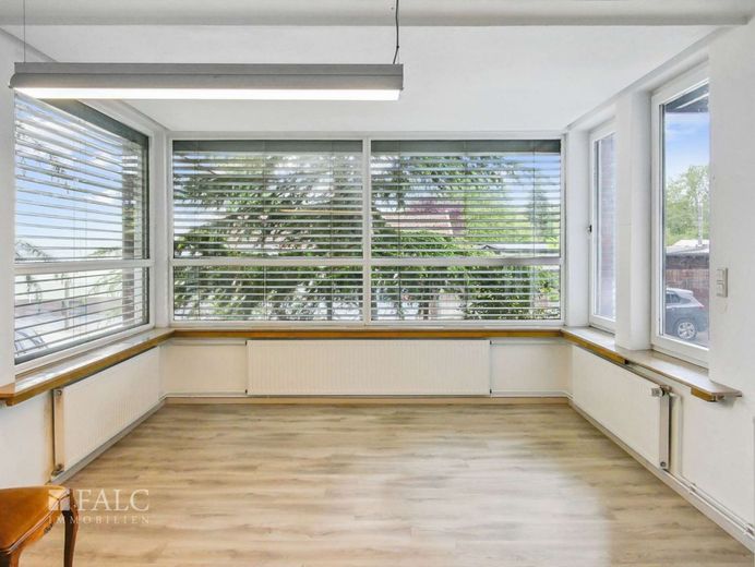 Büro und Wohnen - oder doch entwickeln!?! – Büro EG