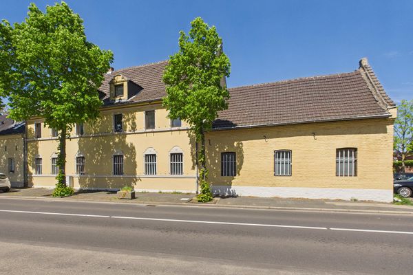 Amplia propiedad en Pulheim, sin comisión