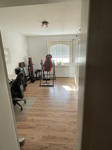 Hobby- Büro- ober Kinderzimmer