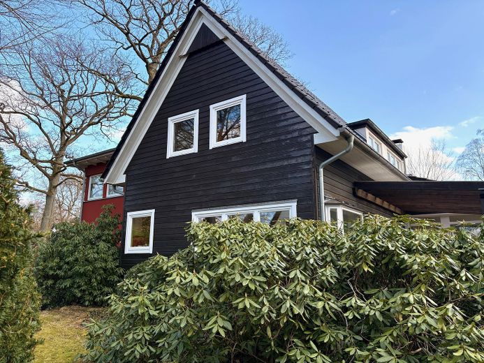 Haus Seitenansicht (1)