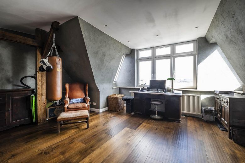 Appartamento loft unico con potenziale terrazza sul tetto a Ottensen – Foto 1