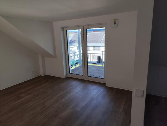ERSTBEZUG NACH SANIERUNG 2/3/4-Zimmer-Wohnungen- Fertigstellungen Juni/August/Oktober 2026 – Beispielfoto - Wohnzimmer