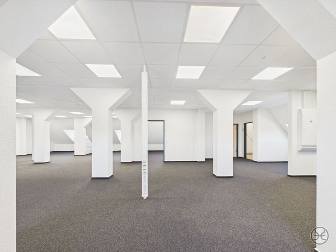 Eden-Ehbrecht-Immobilien_Bürofläche_Kreyenbrück_DG_006