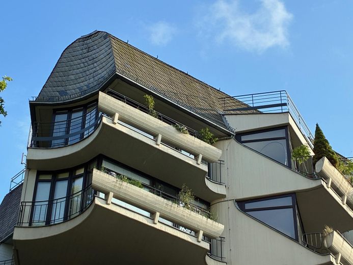 Hausansicht mit Wohnung