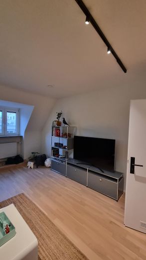 Wohnung mit Burgblick +++ Küche+Quooker+Leuchten+Kleiderschrank – Foto 4