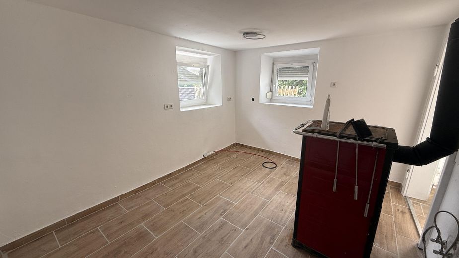 Kleines Häusle mit Charme und Weitblick – ruhig gelegen in Bopfingen-Schloßberg. – Küche Foto 2