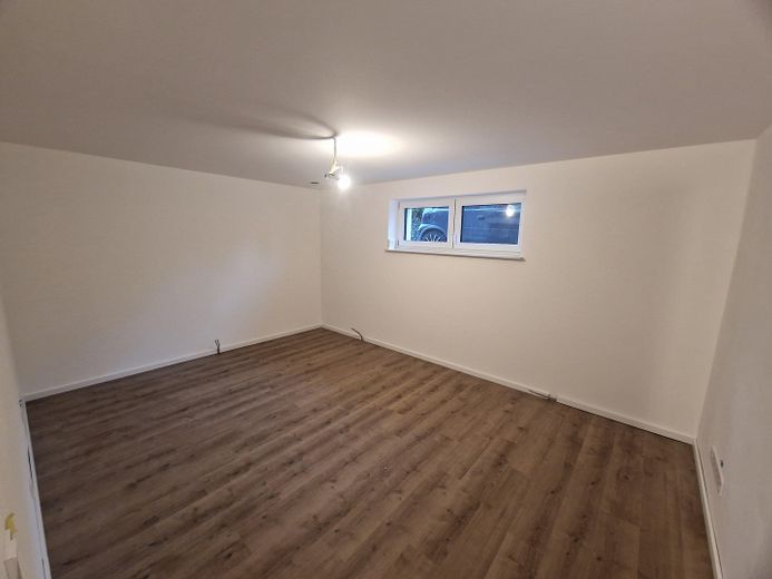 Erstbezug in Zepernick – Provisionsfreie KfW-40-EE Stadtvilla auf über 1.000 m² Grundstück – KG Hobbyraum Südblick