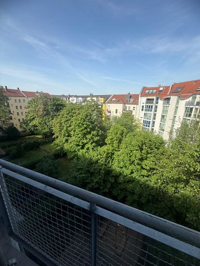 Schöne 3 Raum Maisonette in Gohlis – Blick in Innenhof vom Balkon
