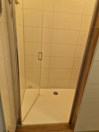 Hauptbad bodengleiche Dusche