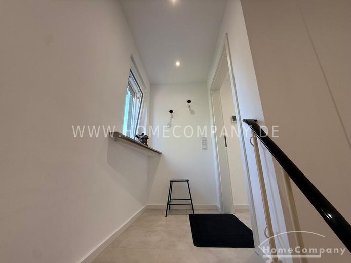 Hofheim AG8072743 – apartamento de 3 habitaciones, renovado con materiales de alta calidad y completamente amueblado, en una ubicación privilegiada – 1b5282ac3d0ce058bdcd7e81bd150186c203fe71.jpg