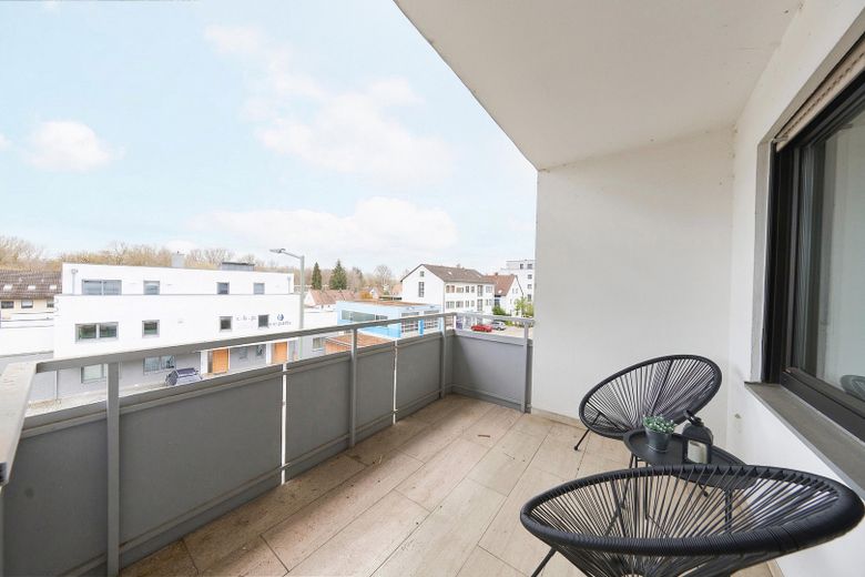 Jasne, dobrze rozplanowane 3-pokojowe mieszkanie z balkonem we Freising – Zdjęcie 11