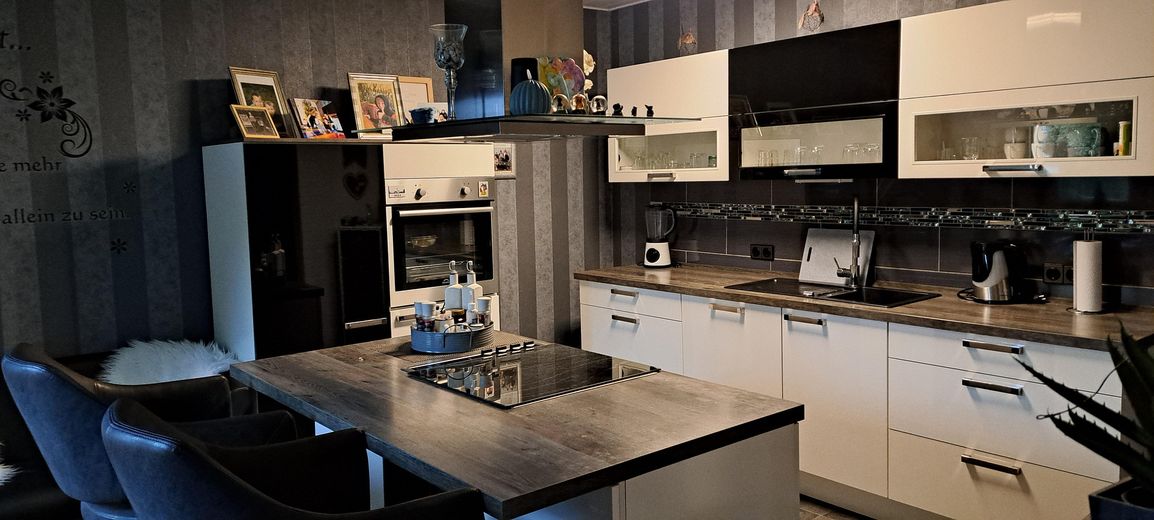 WELL-MAINTAINED ONE-TWO-FAMILY HOUSE – Foto 10