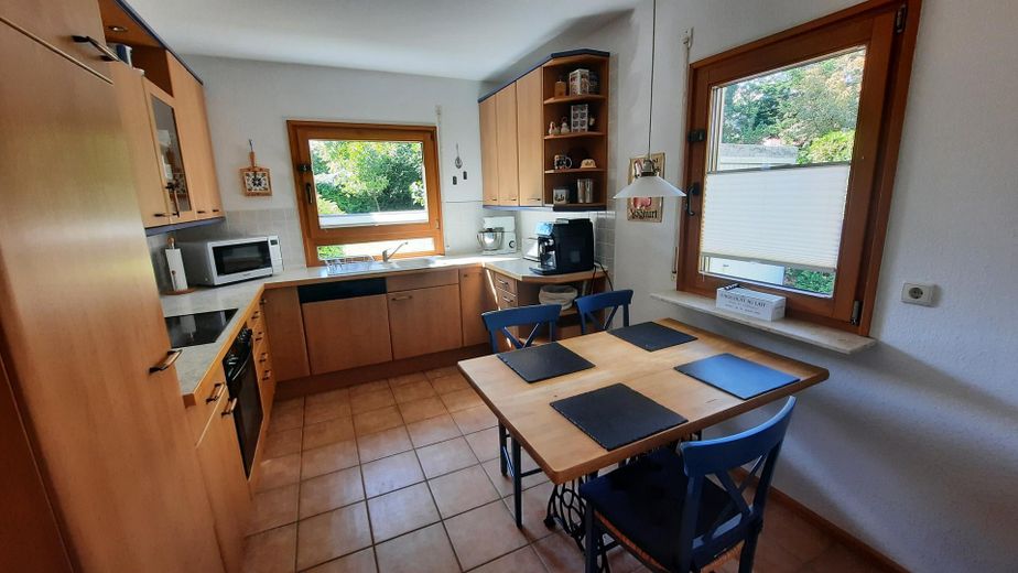Traumhaftes Familienidyll in Glienicke/Nordbahn Einfamilienhaus – von privat – Erdgeschoss Küche