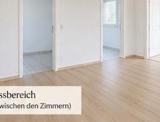 Großzügige 5-Zimmer-Wohnung mit Balkon - umfassend renoviert.