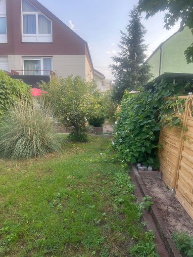 Casa bifamiliare con bel giardino! – Photo 3