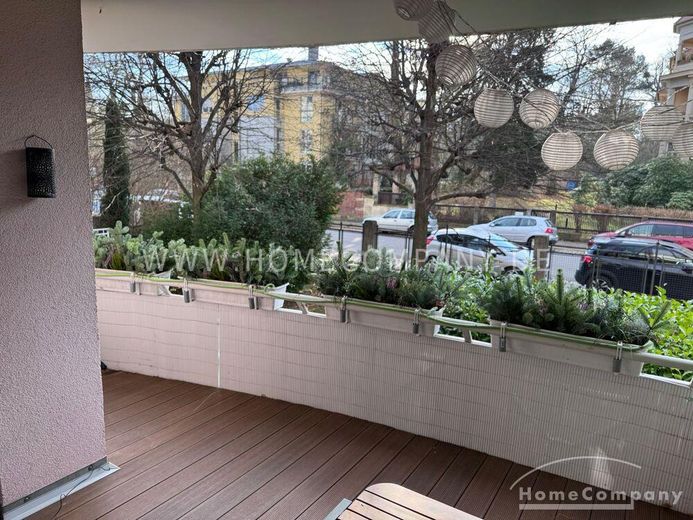 27328 HomeCompany Dresden Möbliert/Furnished 3-Zimmer-Wohnung in Dresden-Blasewitz mit 2 Balkonen max. 4 Personen – d9b792f4fa554c935d47dd5b96c15e66757cc713.jpg